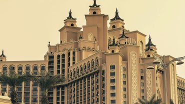 A Seaside Reset in Laguna Beach